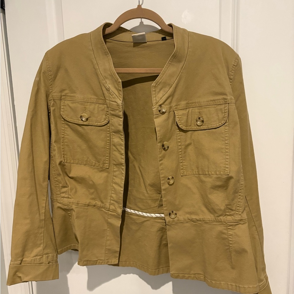 Stylish Tan Button-Up Jacket